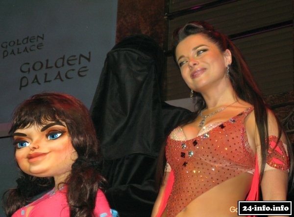 Голая Наташа Королева (эротические фото)