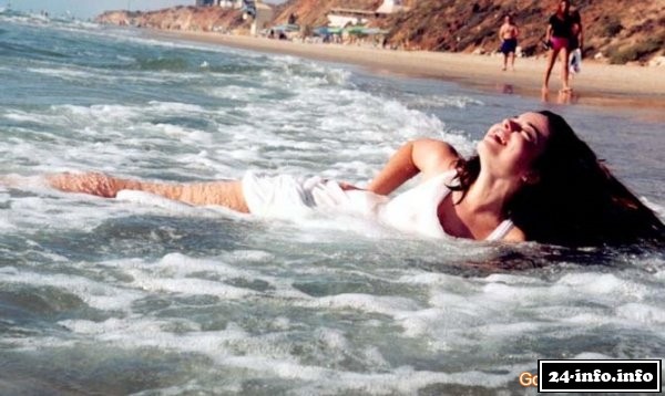 Голая Наташа Королева (эротические фото)