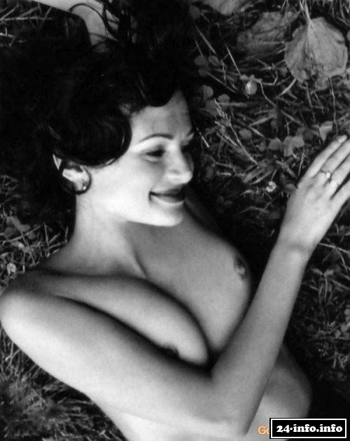 Голая Оксана Фандера (только для взрослых)