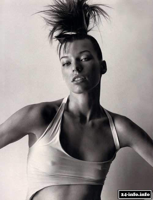 Голая звезда Мила Йовович