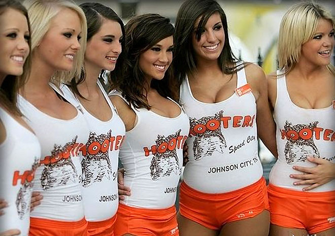 Стюардессы авиакомпаний мира Стюардессы авиакомпаний мира