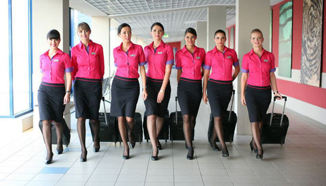 Стюардессы авиакомпаний мира Стюардессы авиакомпаний мира