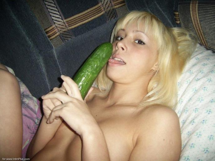 Частные фотографии блондинки