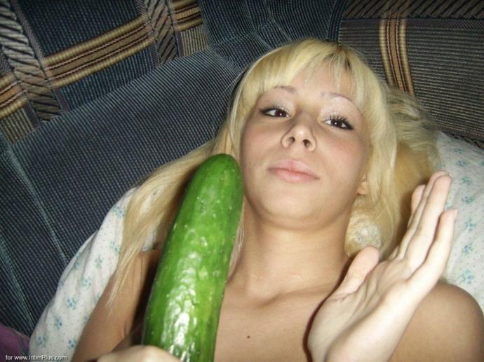 Частные фотографии блондинки