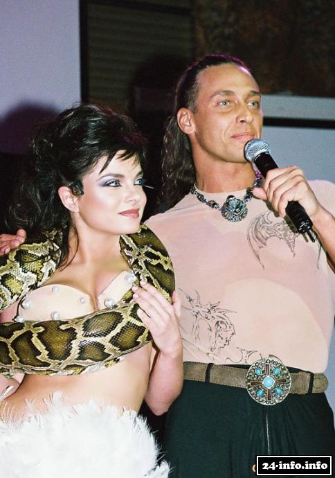 Голая Наташа Королева (эротические фото)