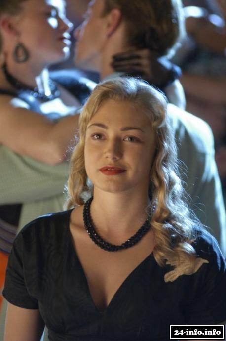 Голая Оксана Акиньшина (эротические фото)