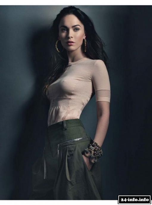 Голая звезда Меган Фокс