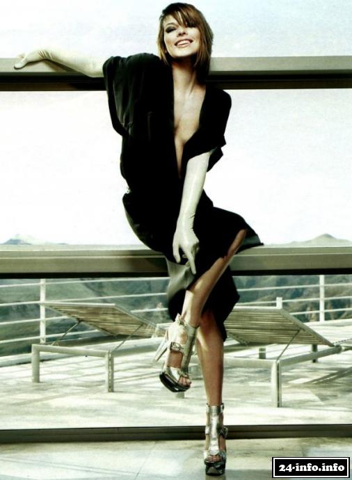 Голая звезда Мила Йовович