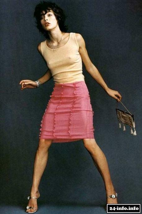 Голая звезда Мила Йовович