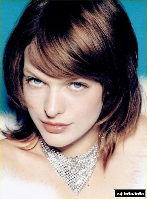 Голая звезда Мила Йовович