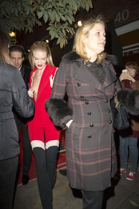 Роузи Хантингтон-Уайтли засветилась