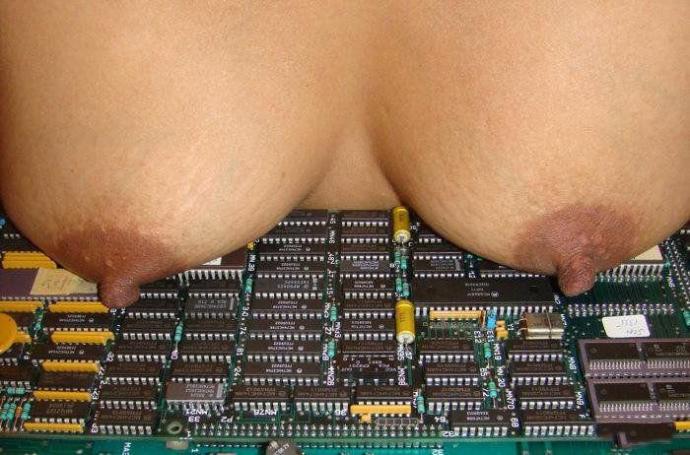 Огромный черный самотык- Эроприколы