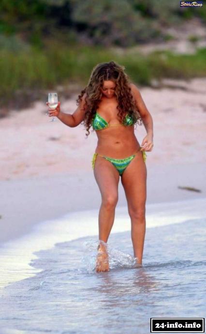 Голая звезда Мэрайя Кэри