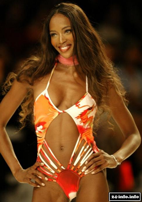 Голая звезда Наоми Кэмпбелл