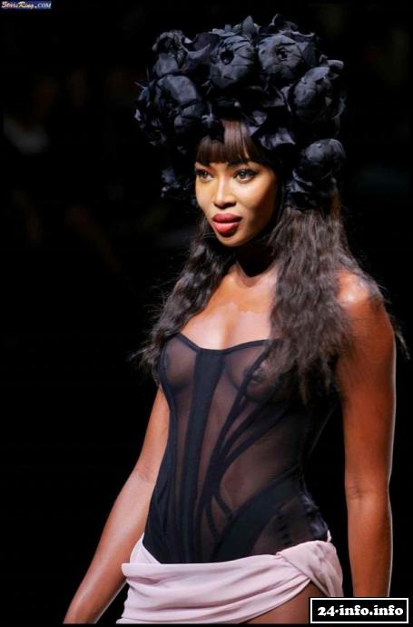 Голая звезда Наоми Кэмпбелл