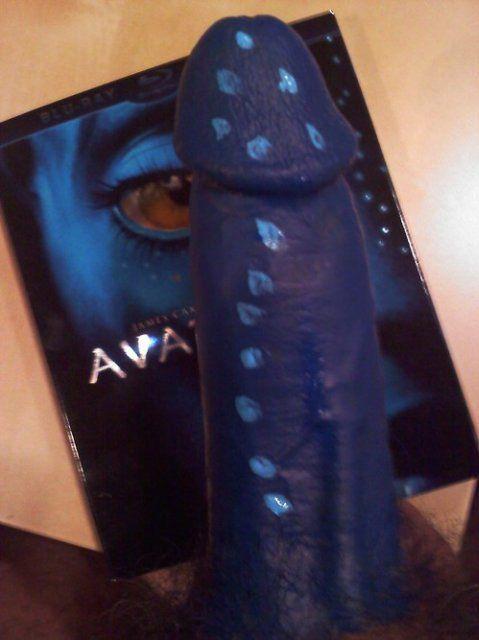 Девушка ссыт сама себе в рот - Эроприколы