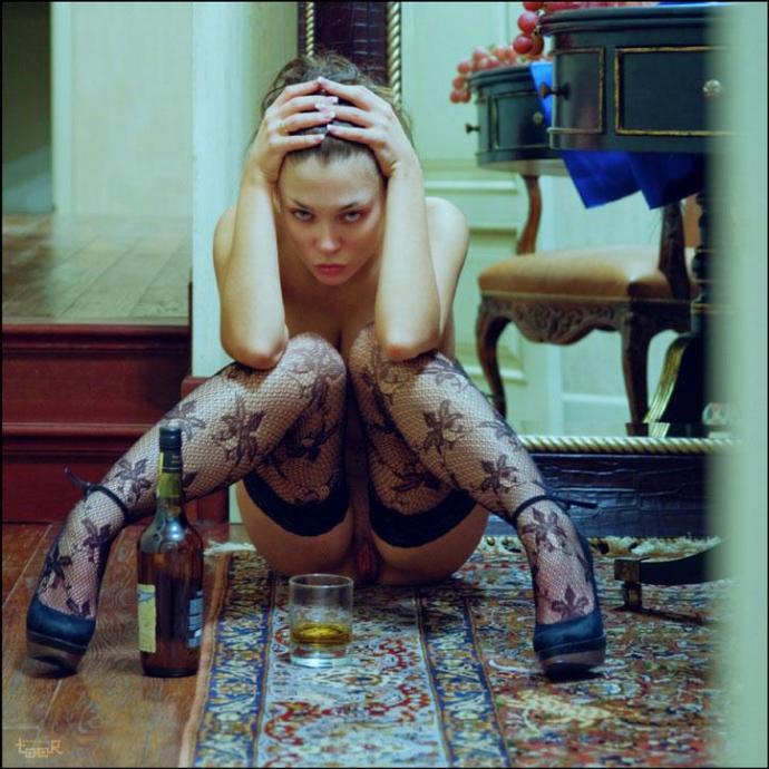 Голые мужики едут на машине - Эроприколы