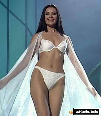 Голая Оксана Федорова (эротические фото)