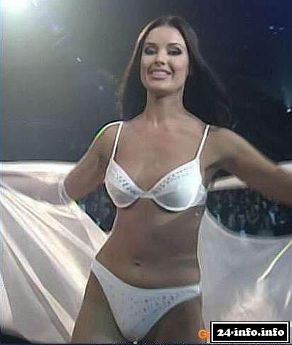 Голая Оксана Федорова (эротические фото)