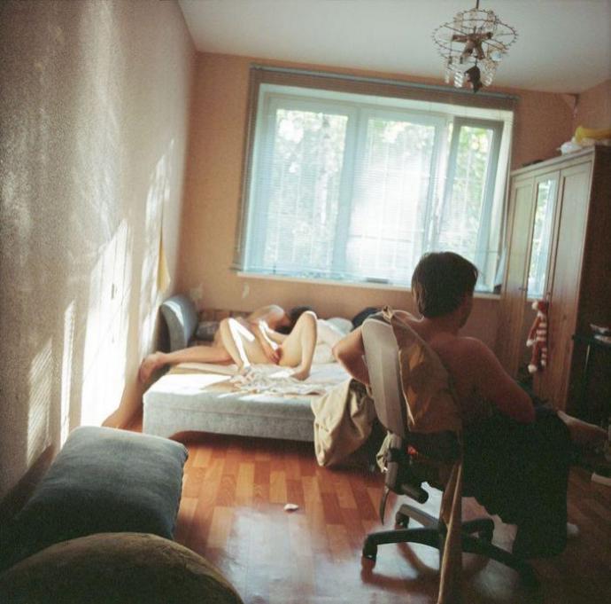 Аж ладонь не поместилась в грудь - Эроприколы