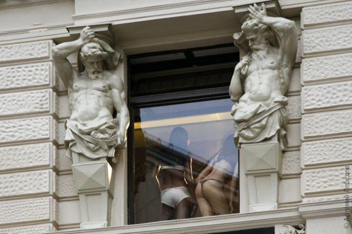 Голая Анка пулеметчица - Эроприколы