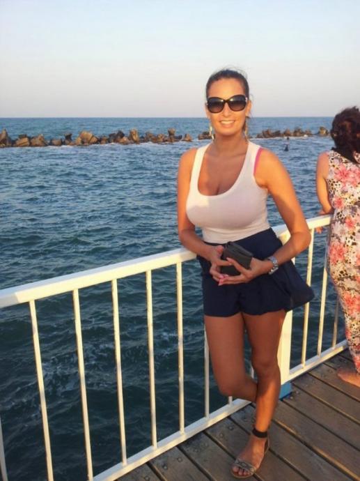 НЮ - фото красотки с большими сиськами