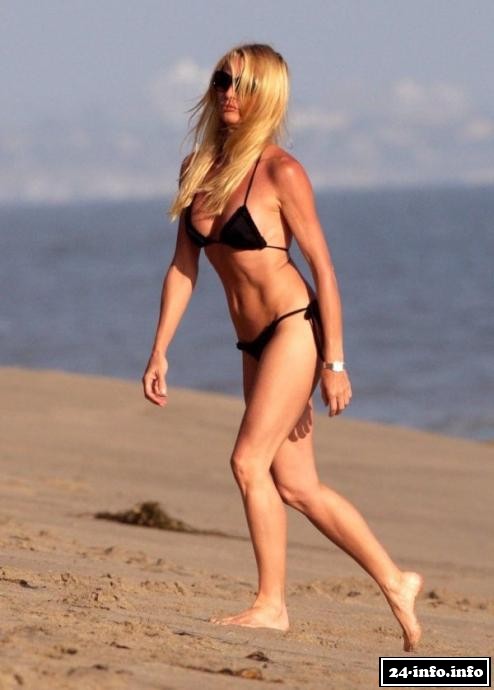 Голая звезда Николетт Шеридан