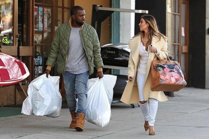 Ким Кардашьян и Канье Уэст подписали брачный договор