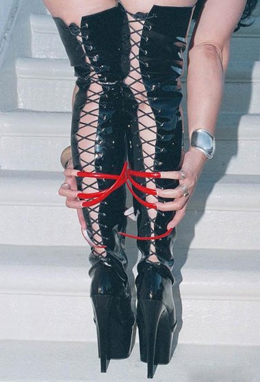 Длинные ногти