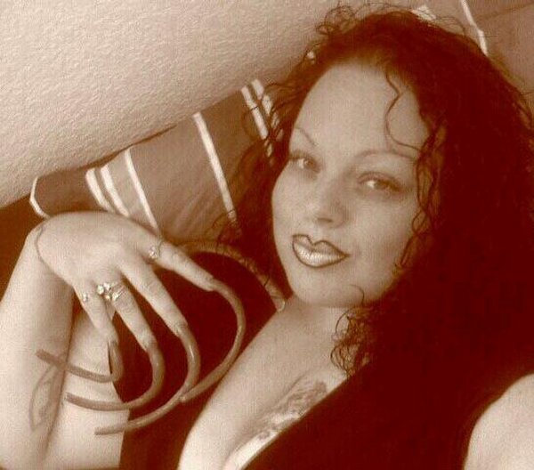 Длинные ногти