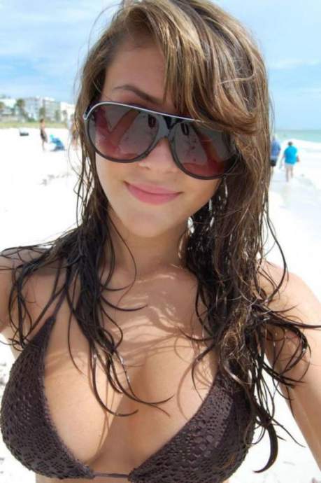 Летние девушки в бикини