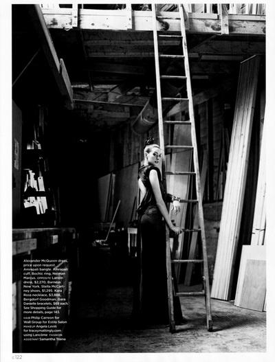 Секси Энн Хатауэй на обложке ноябрьского номера издания California Style Magazine. (НЮ) Секси Энн Хатауэй на обложке ноябрьского номера издания California Style Magazine. (НЮ)