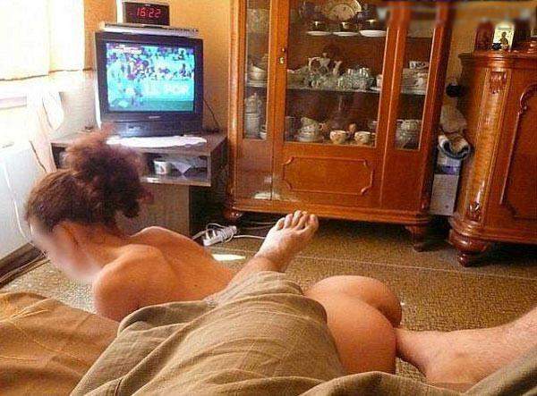 Банан в анусе - Эроприколы