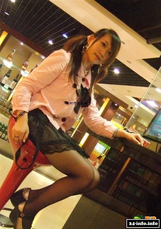 Девушки китайской армии во время службы и после нее Девушки китайской армии во время службы и после нее