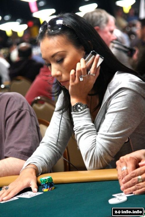 Девушки - профессиональные игроки в покер