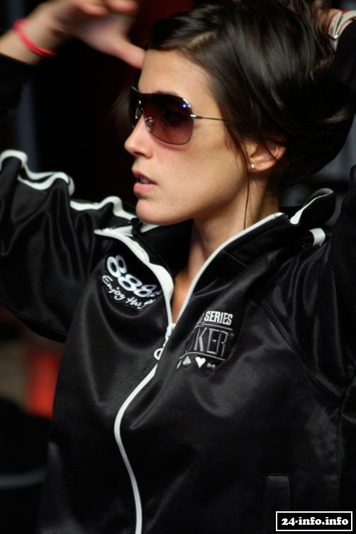 Девушки - профессиональные игроки в покер