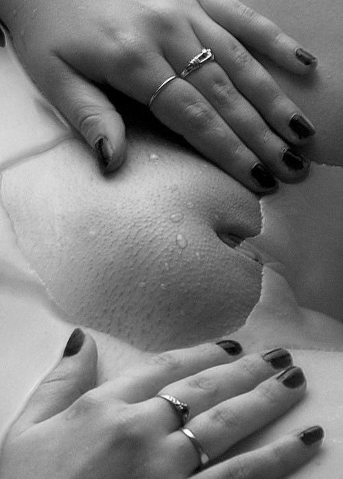 Огурчик в громатных сиськах - Эроприколы