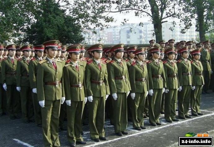 Девушки китайской армии во время службы и после нее