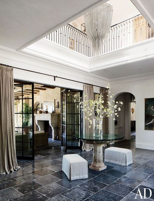 Новый особняк музыканта Dr. Dre