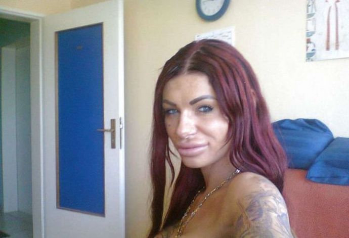 Гламурная блондинка из социальной сети