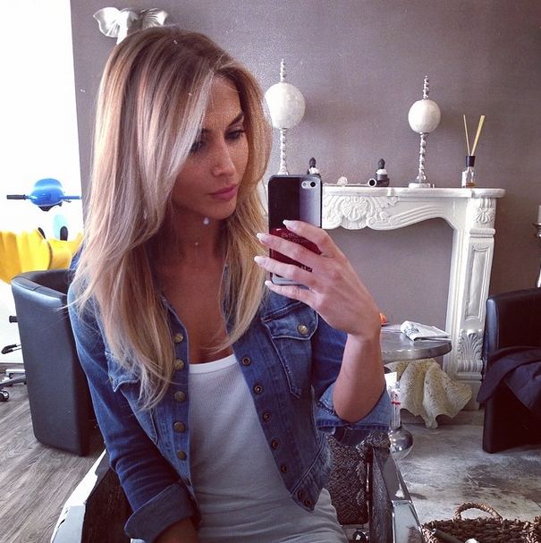 Известный футболист немецкой сборной Марио Гётце Известный футболист немецкой сборной Марио Гётце