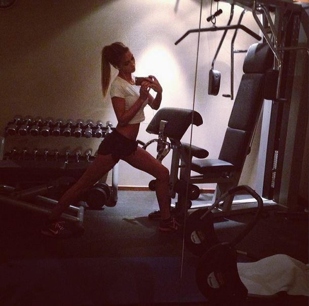 Известный футболист немецкой сборной Марио Гётце Известный футболист немецкой сборной Марио Гётце