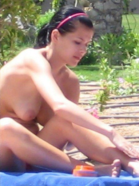 Елена Темникова Голая