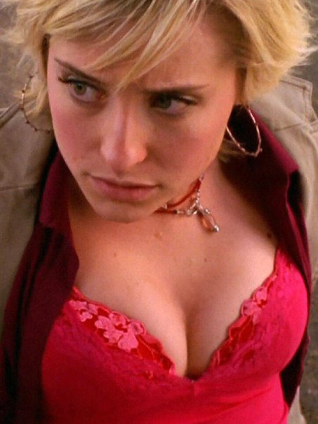 Эллисон Мэк Голая - Allison Mack Nude
