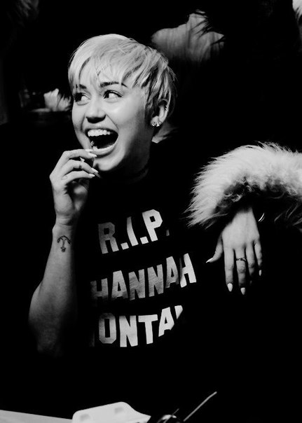 Новые фотки Miley Cyrus