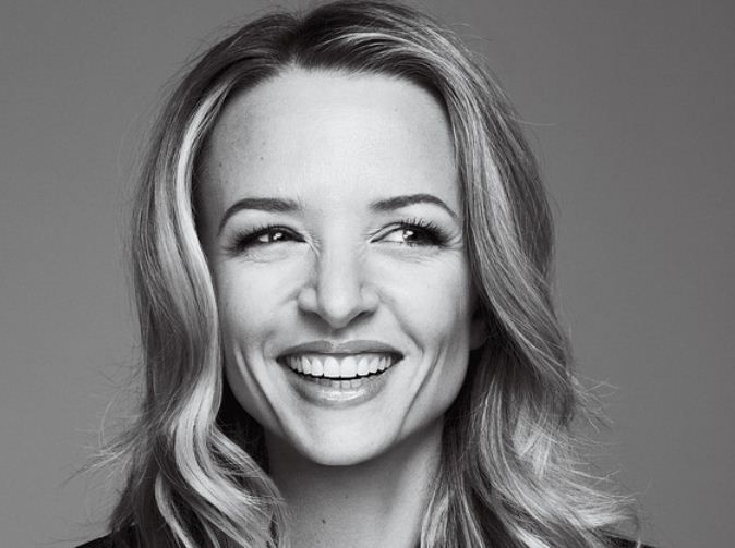 У этих девушек есть все: молодость, красота, деньги У этих девушек есть все: молодость, красота, деньги