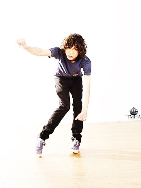 Адам Севани