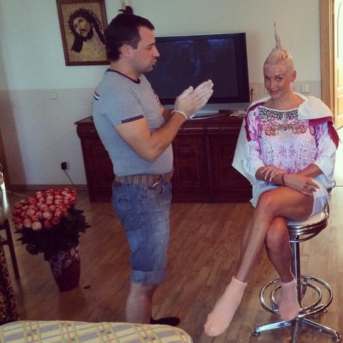 Анастасия Волочкова опять удивила нелепым видом!