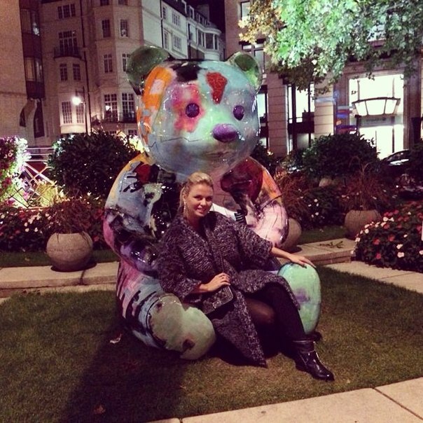 Анна Семенович продолжает путешествие по Лондону!