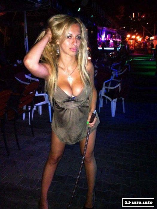 Грудастые девушки